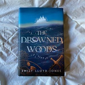 Illumicrate version of The Drowned Woods